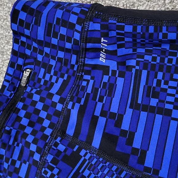 Nike leggings - Picture 4 of 5